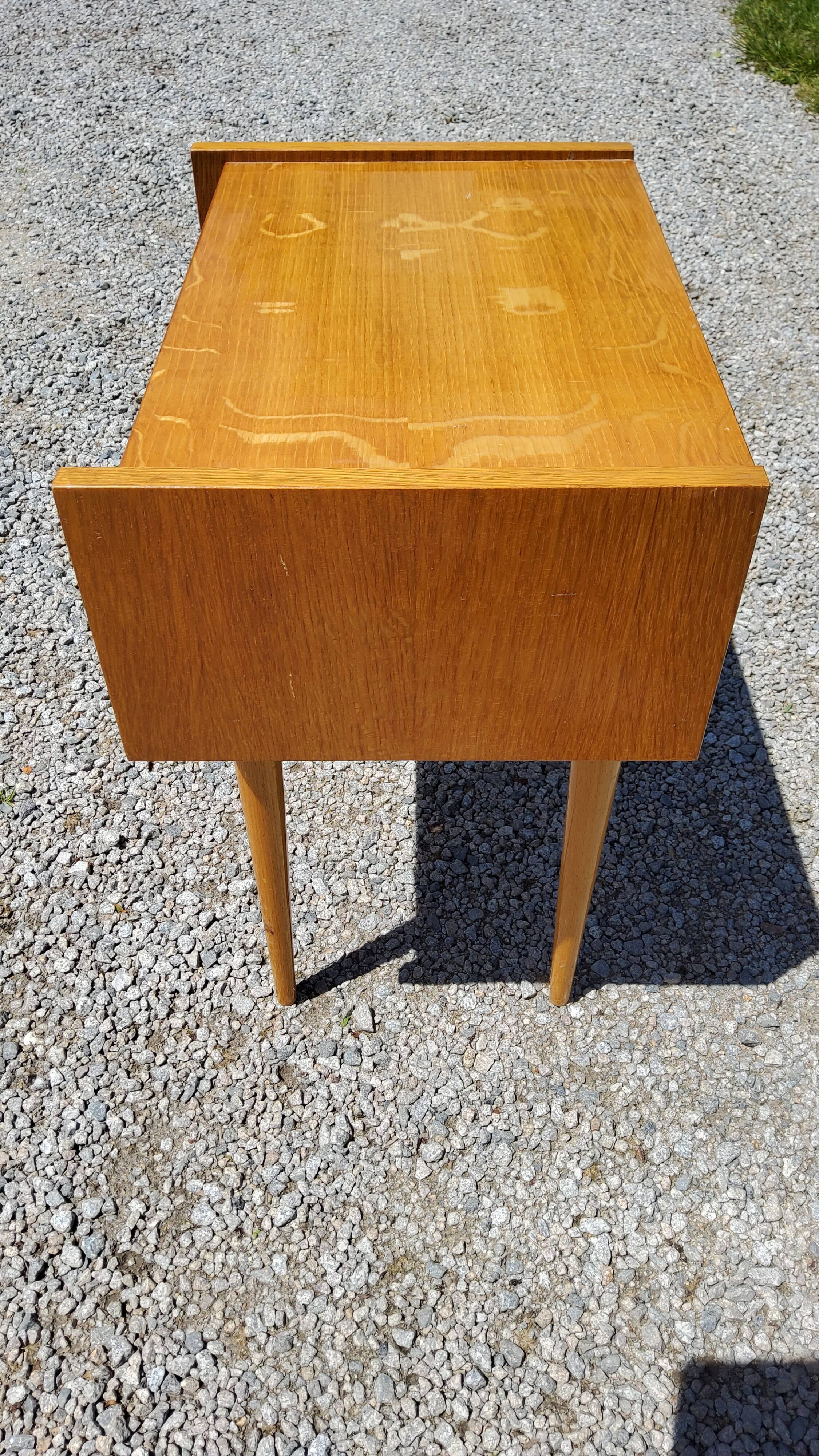 Bedside table in blond oak 1950