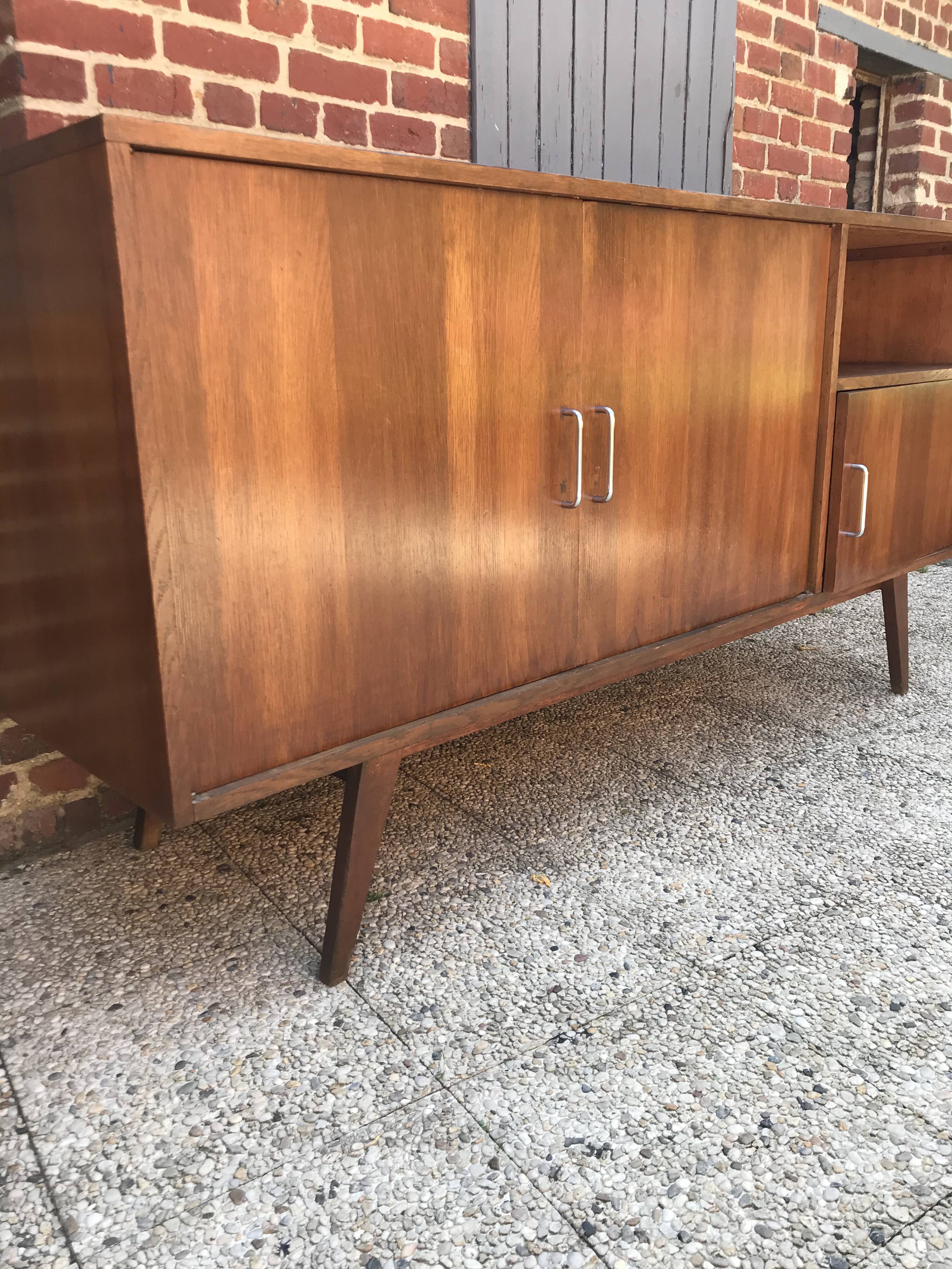 Sideboard vintage feet compass