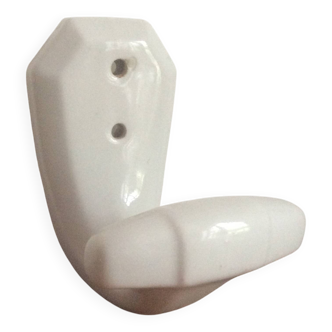 Patère en porcelaine