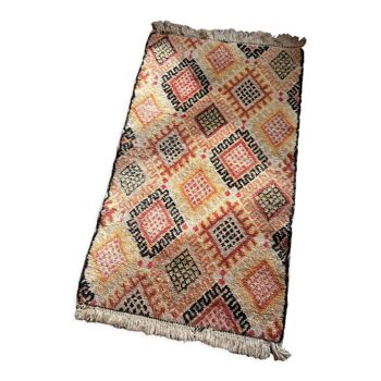 Vintage wool carpet 130x78cm