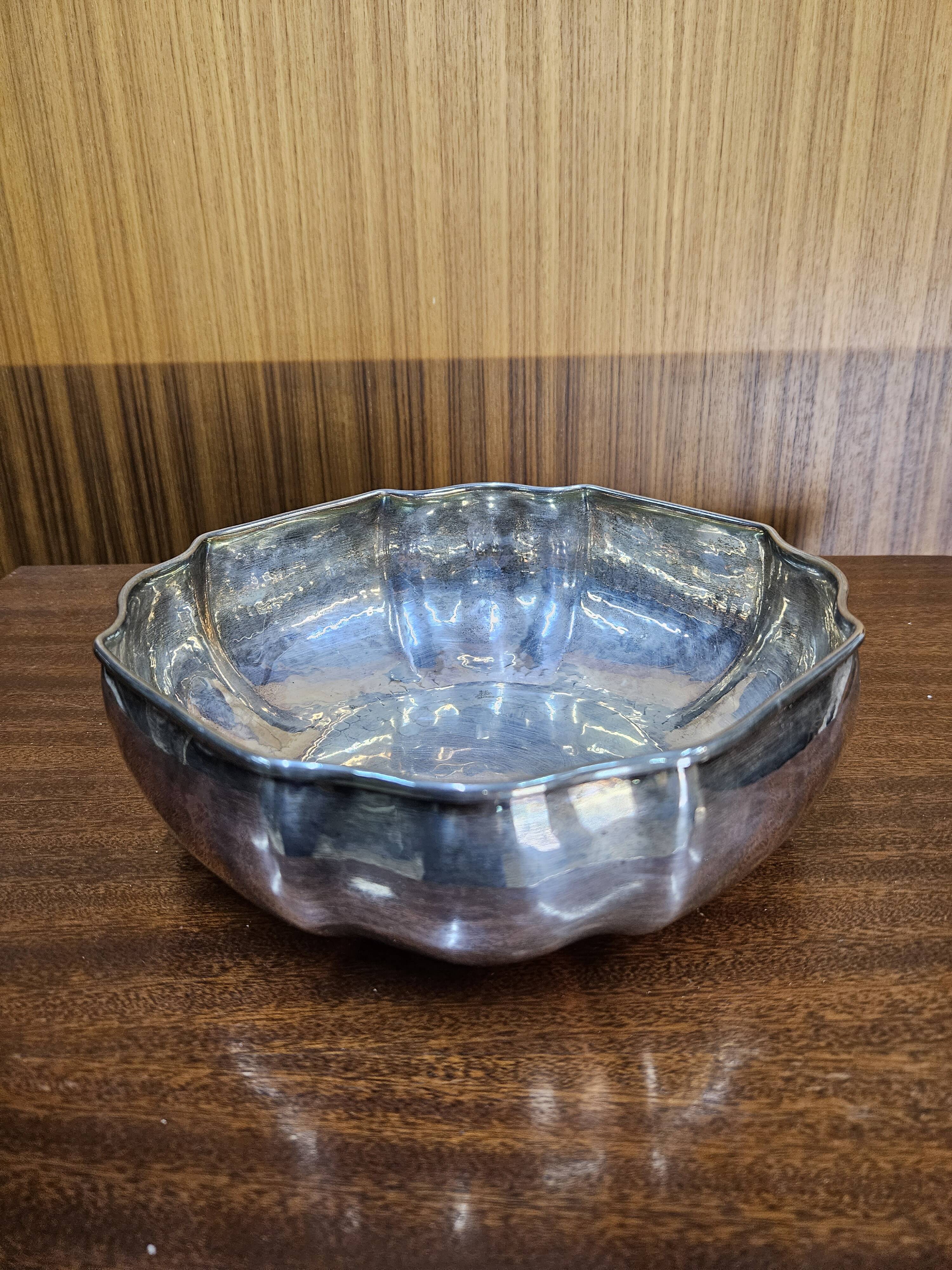 Vintage silver plated bowl / fruit bowl by job art, 1990s.