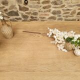 Farm table