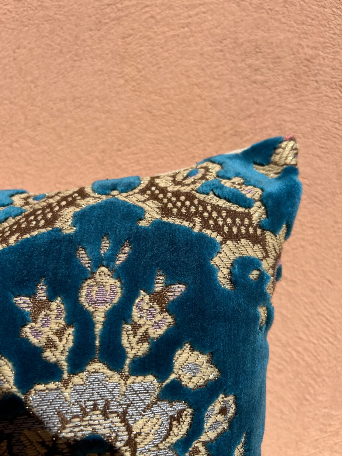 Velvet cushion 40x60cm