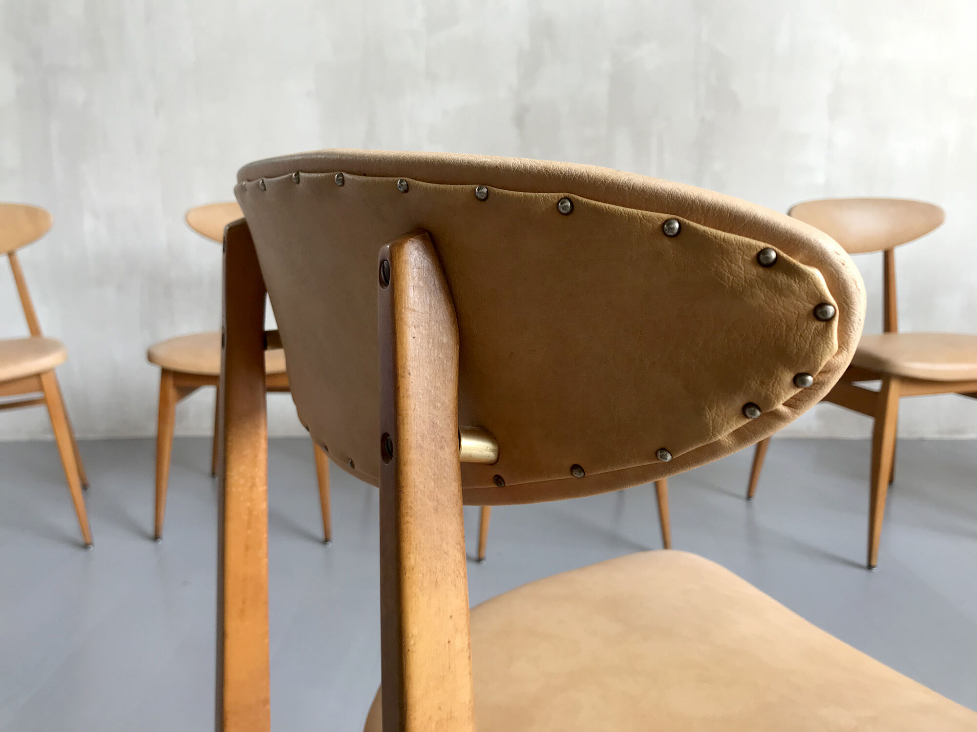 Series of 6 chairs, France 1960