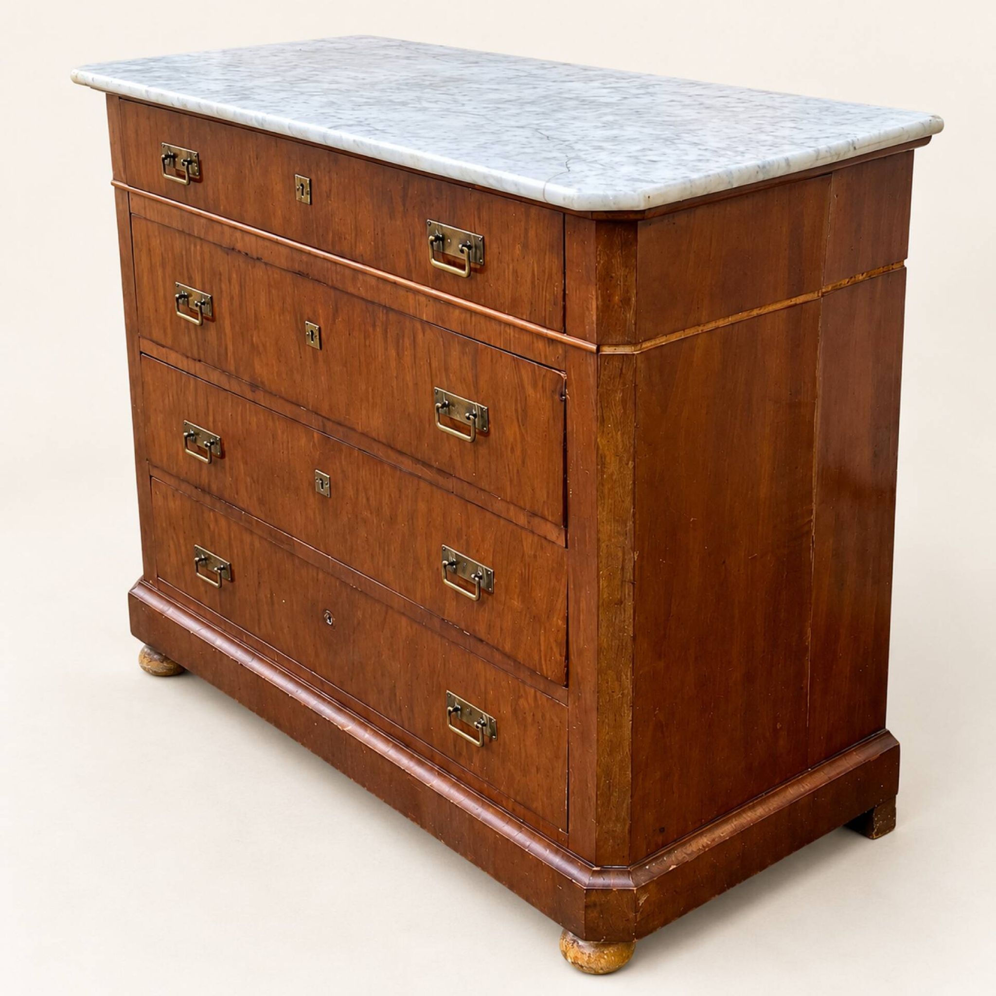 Vintage marine style chest of drawers with 4 drawers