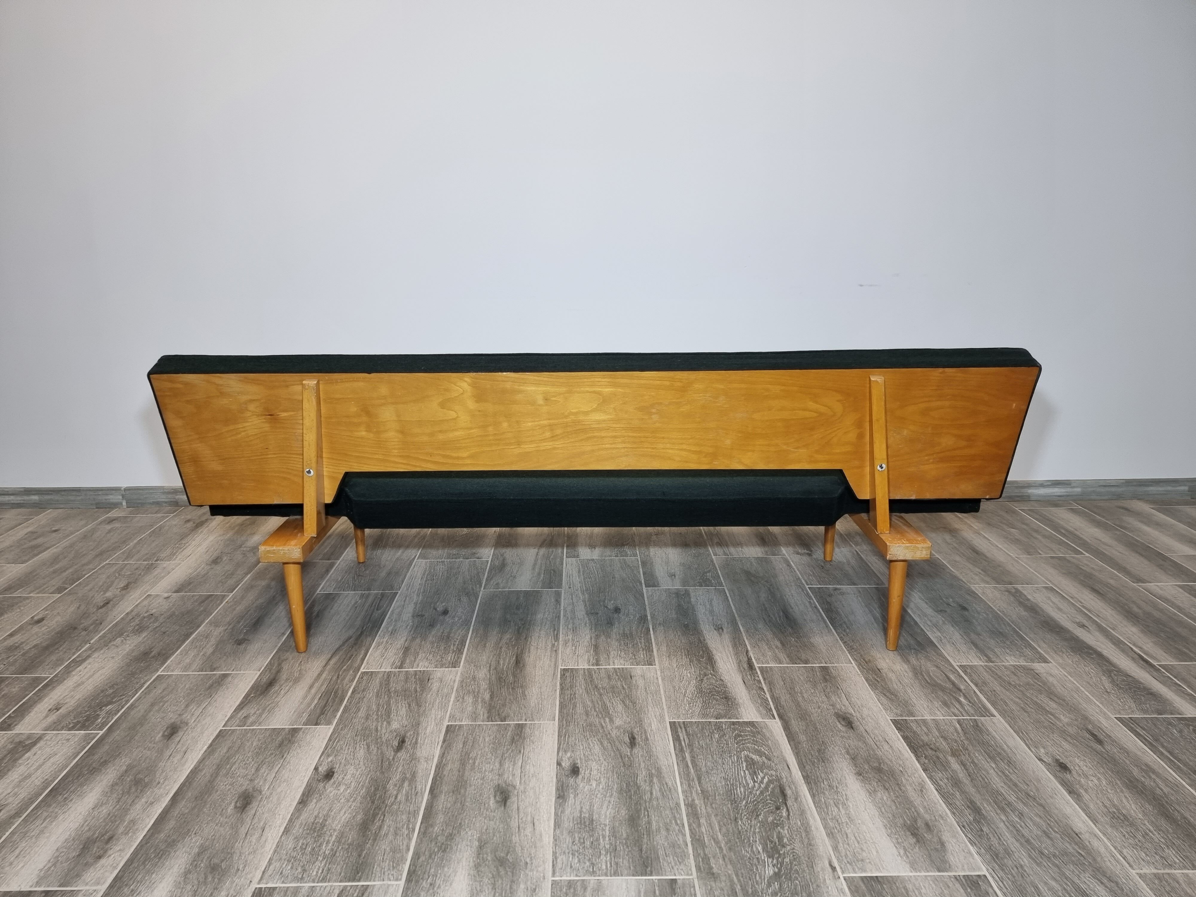 Czechoslovakian Sofa by Miroslav Navratil