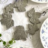 Dessous de plat en étain
