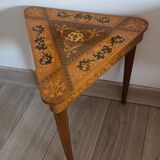 Musical table in the Sorrento style