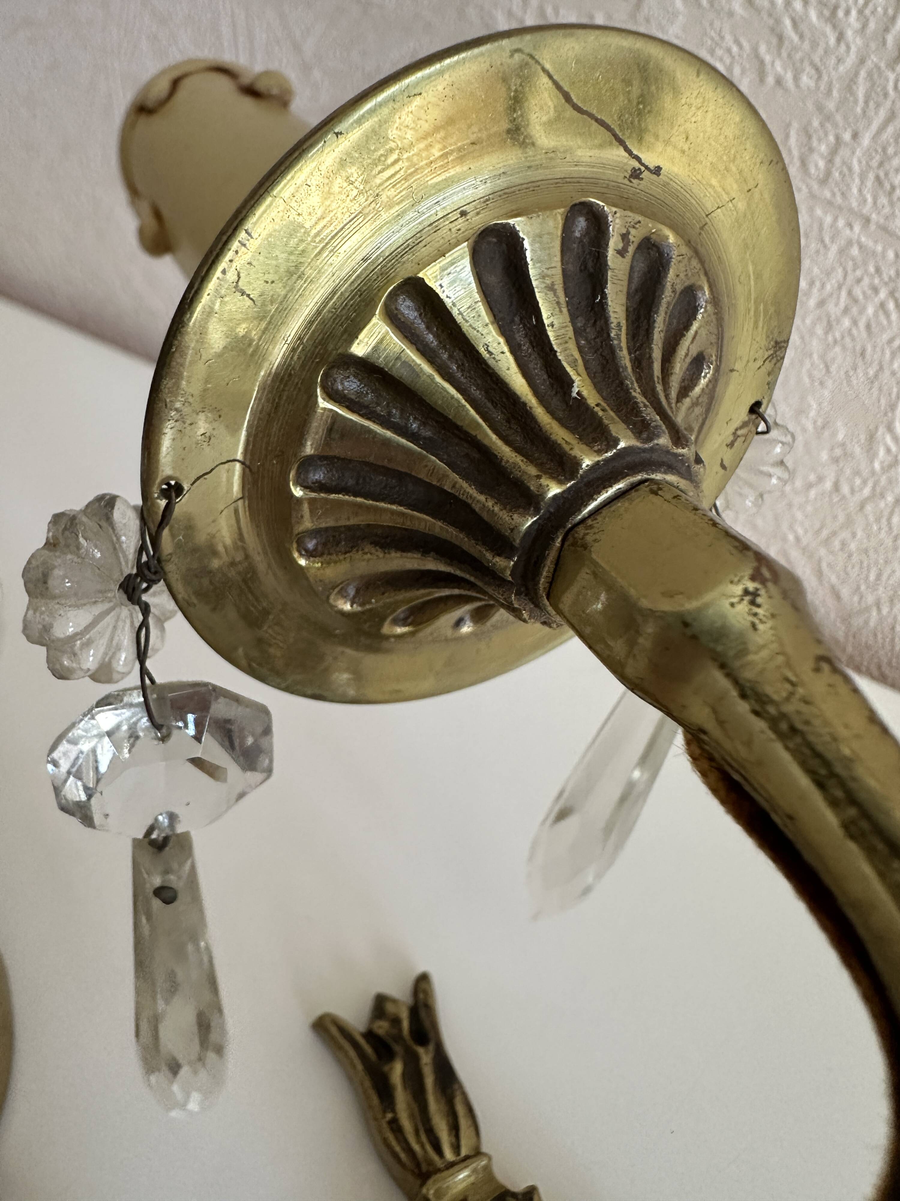 Pair of bronze wall lights with crystal pendants – Louis XV style