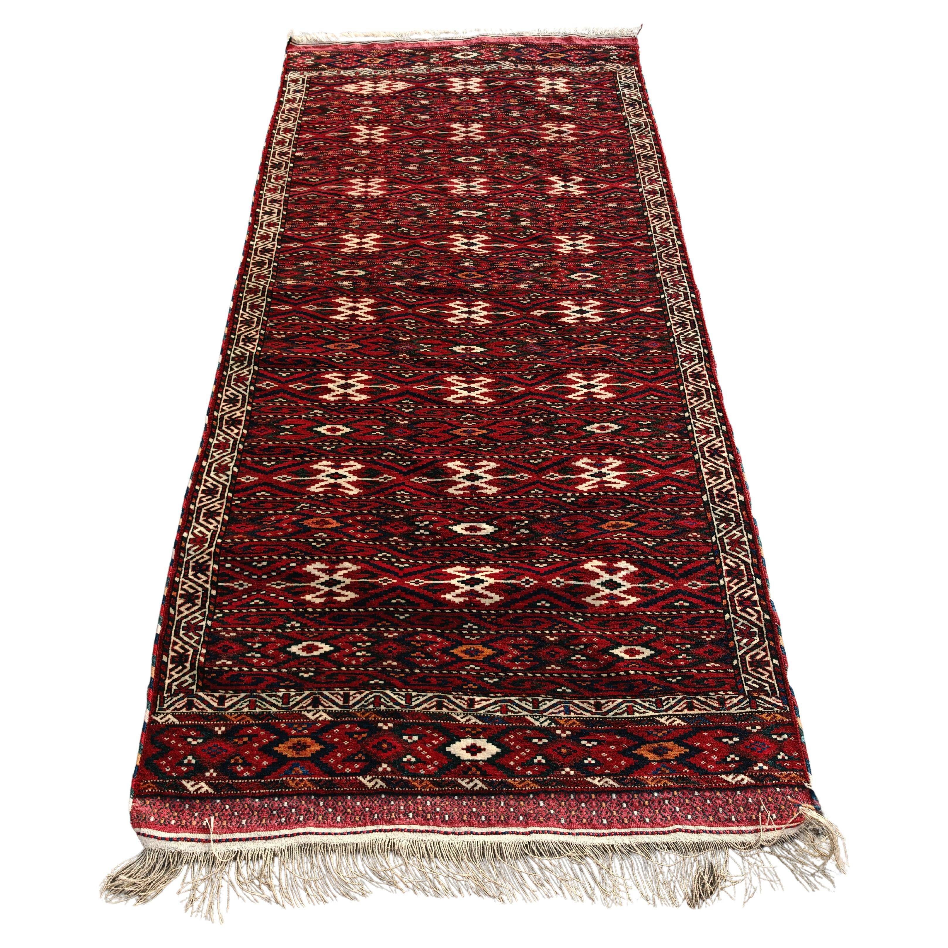 Antique Yomud Jaffarbai Turkmen rug, handwoven from the 1880s.