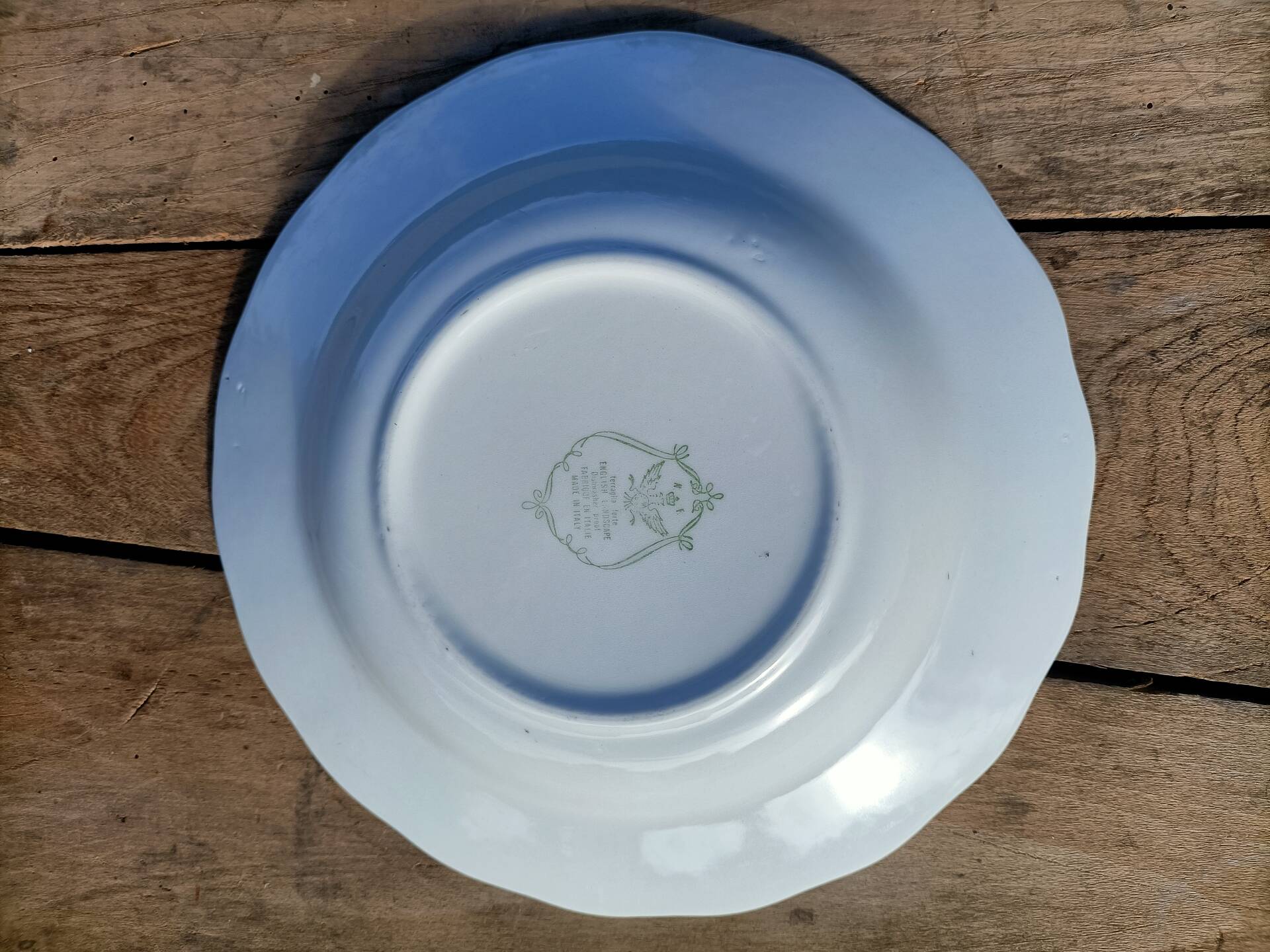 Deep plates - England