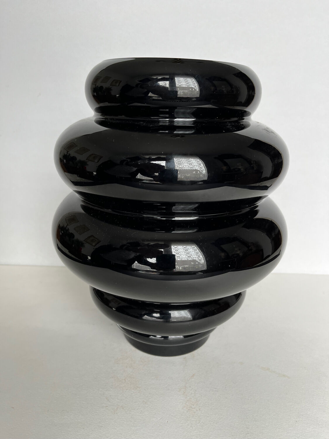 Art deco vase in black opaline glass