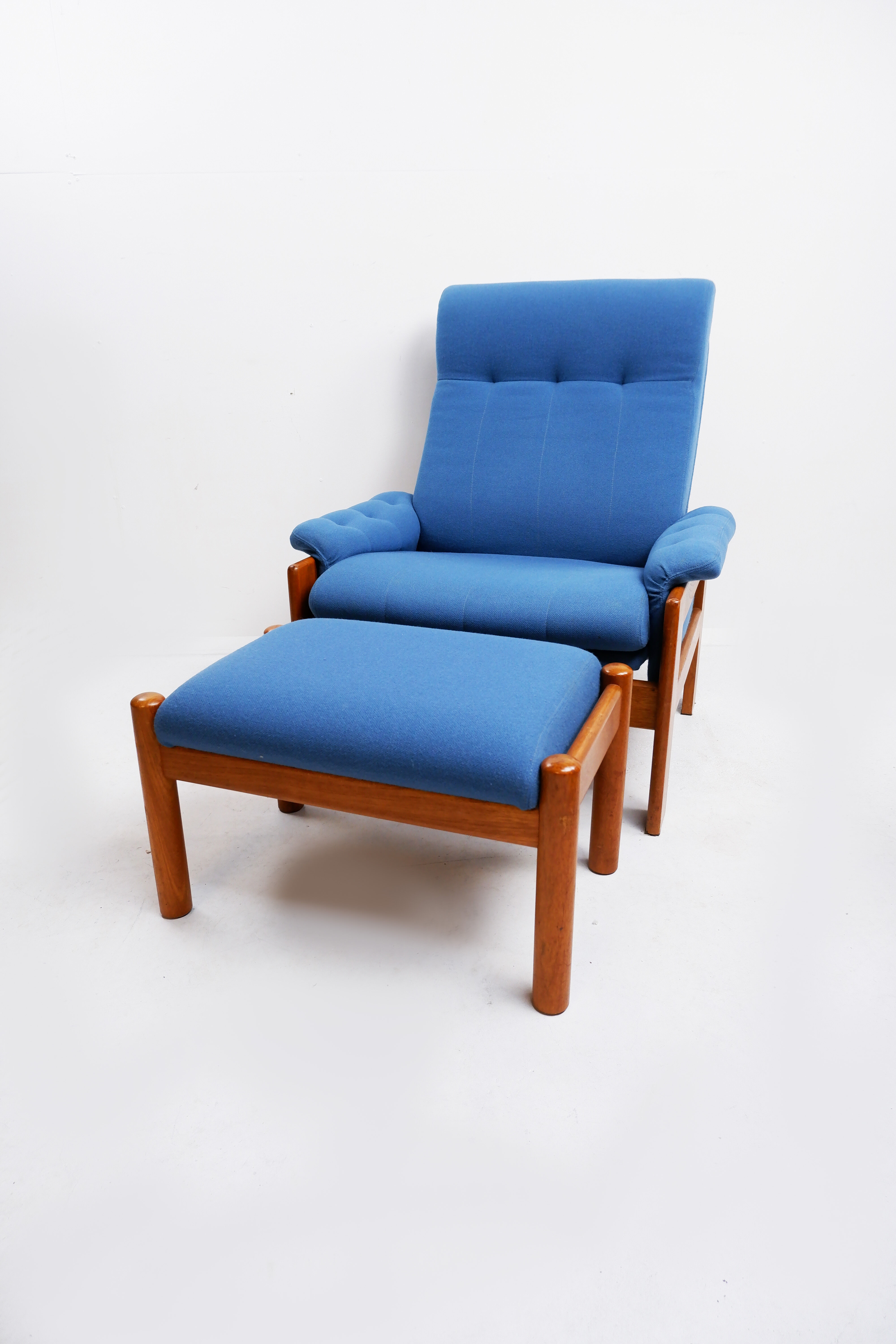 Skippers Mobler lounge chair with ottoman, Denmark 1970s