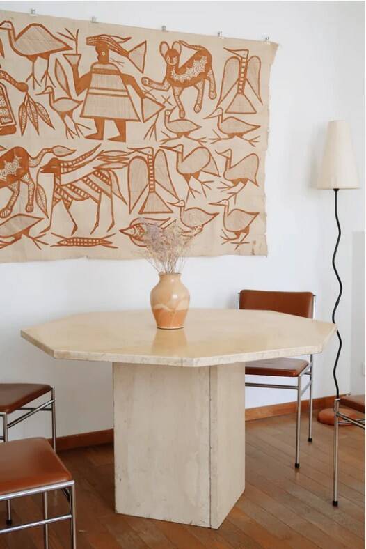 Dining table in travertine, 1970
