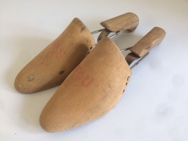 Vintage wooden Roa embalher, size 40/42