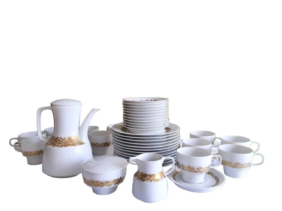 Tapio Wirkkala for Rosenthal Studio-Line “Modulation” porcelain coffee and dessert service, Germany 1970s, 39 pieces