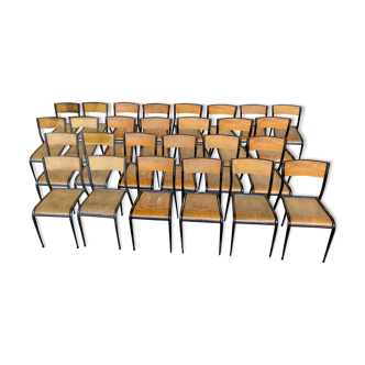 Serie set of 27 school chaises mullca 510 pieds fuseau vintage 1960