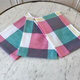 Set of 3 colorful napkins