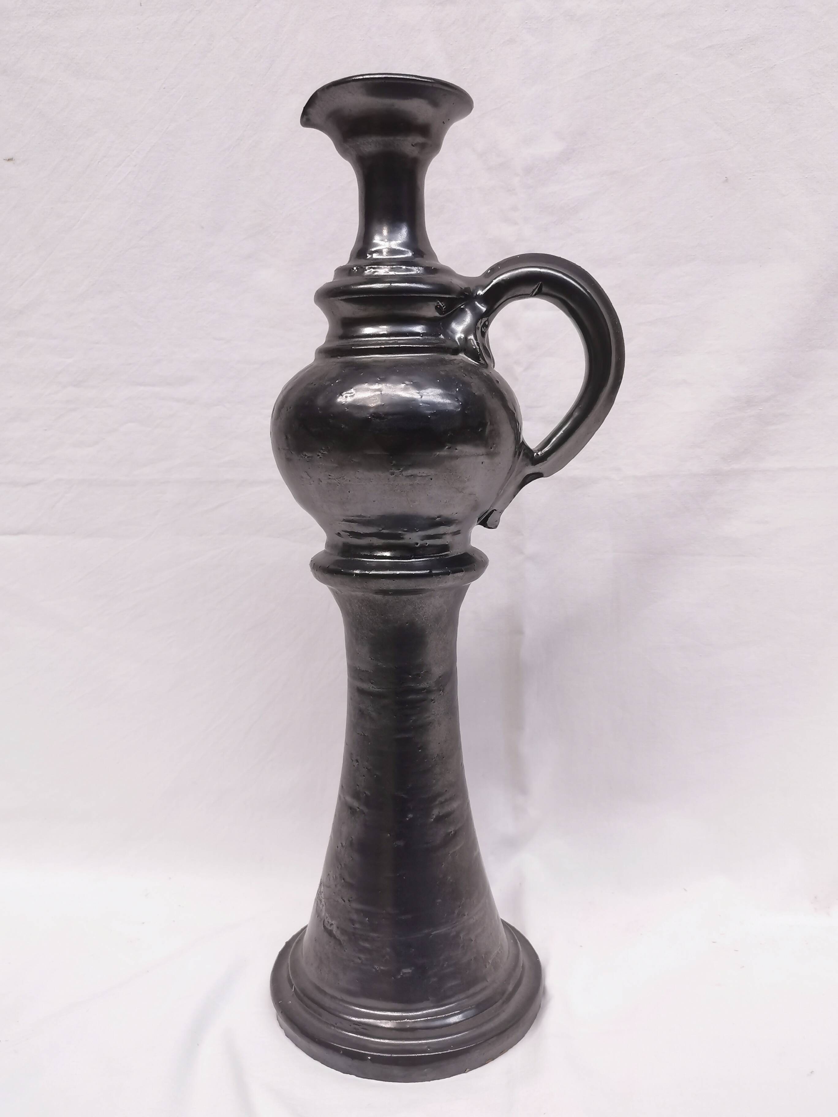 Grande aiguière / bougeoir, vase . céramique signée jean marais