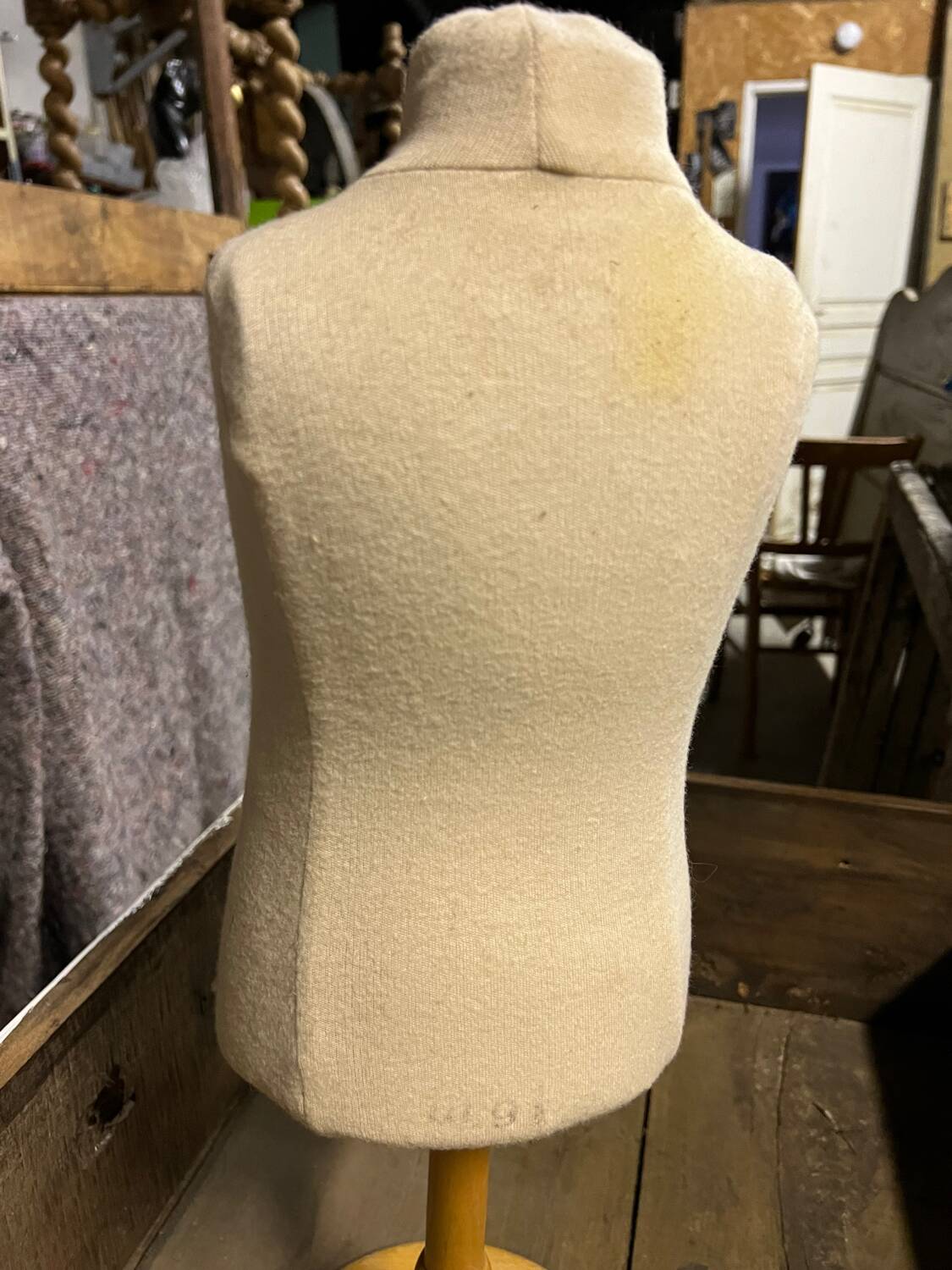 Child window mannequin