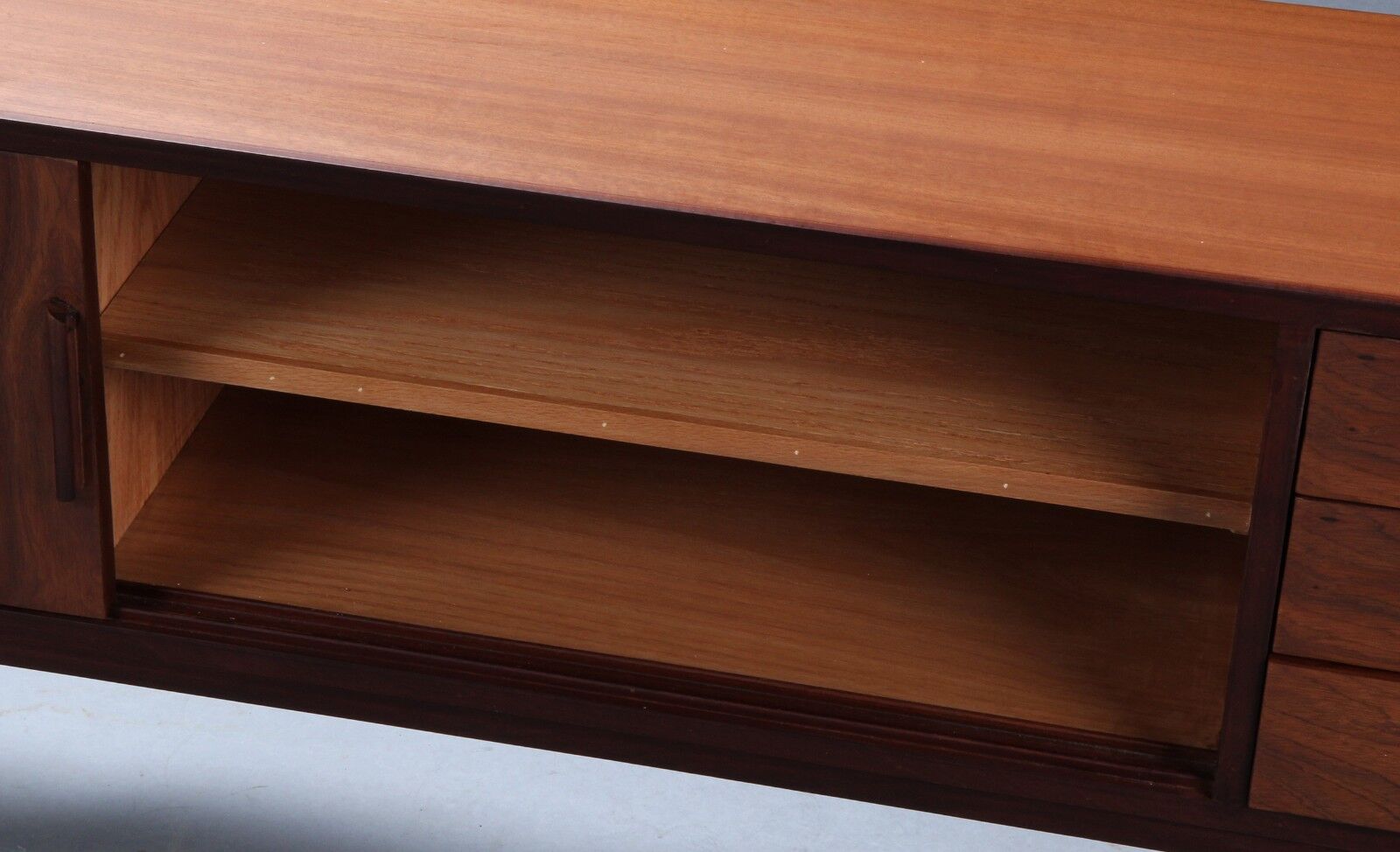 Enfilade scandinave des années 60-70