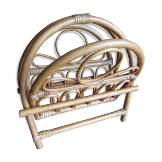 Rattan magazine holder