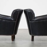Set of 2 subtle black armchairs in English style with reversible Kelim seat cushion