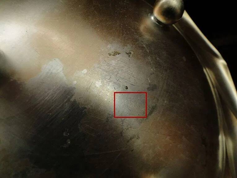 DE3 Quist - bowl on ball-shaped legs