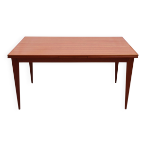 Table à manger danoise