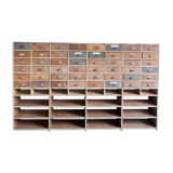 Loom cabinet with drawers