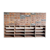 Loom cabinet with drawers