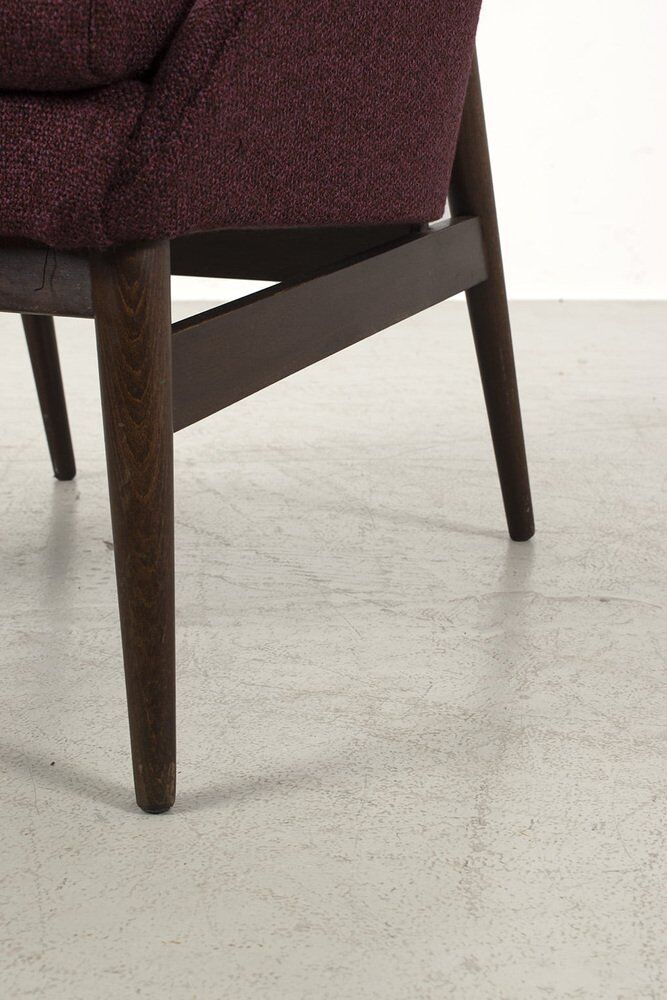Ensemble de fauteuils par Julia Gaubek