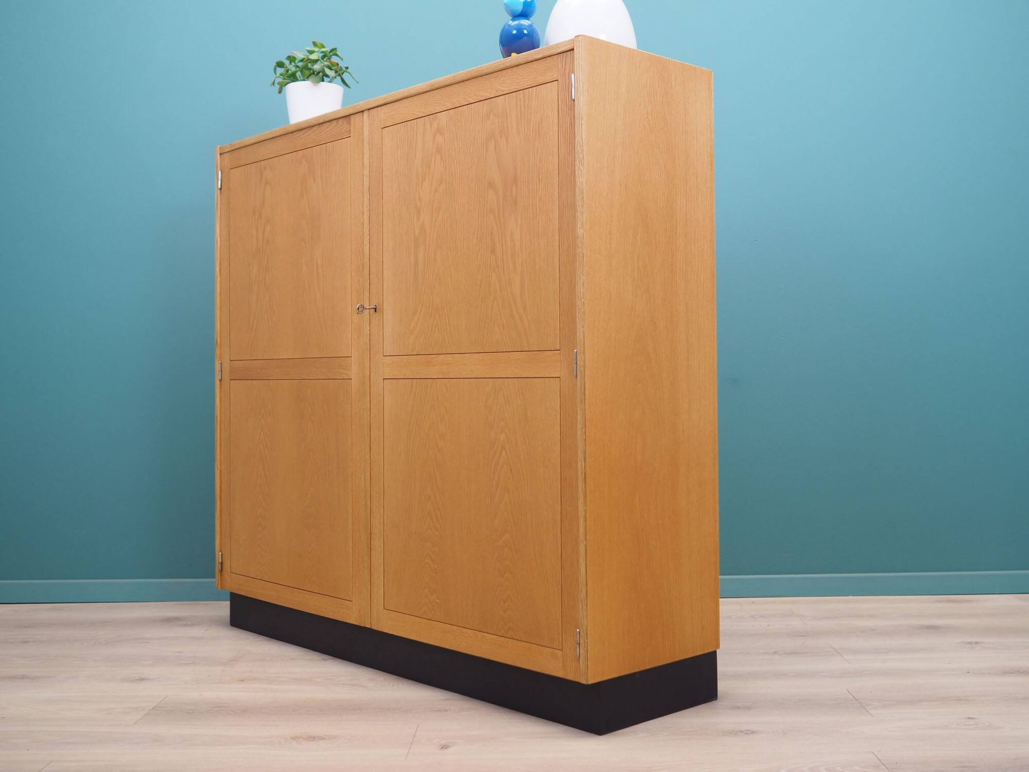 Meuble de rangement en chêne, design danois, années 1960
