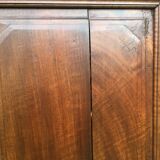 Portes d’armoire en noyer