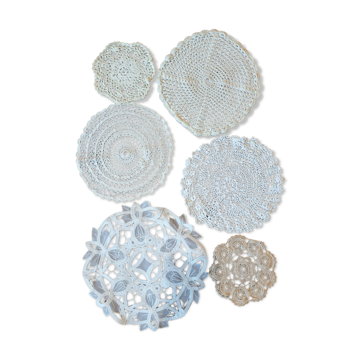Lot de 6 napperons anciens