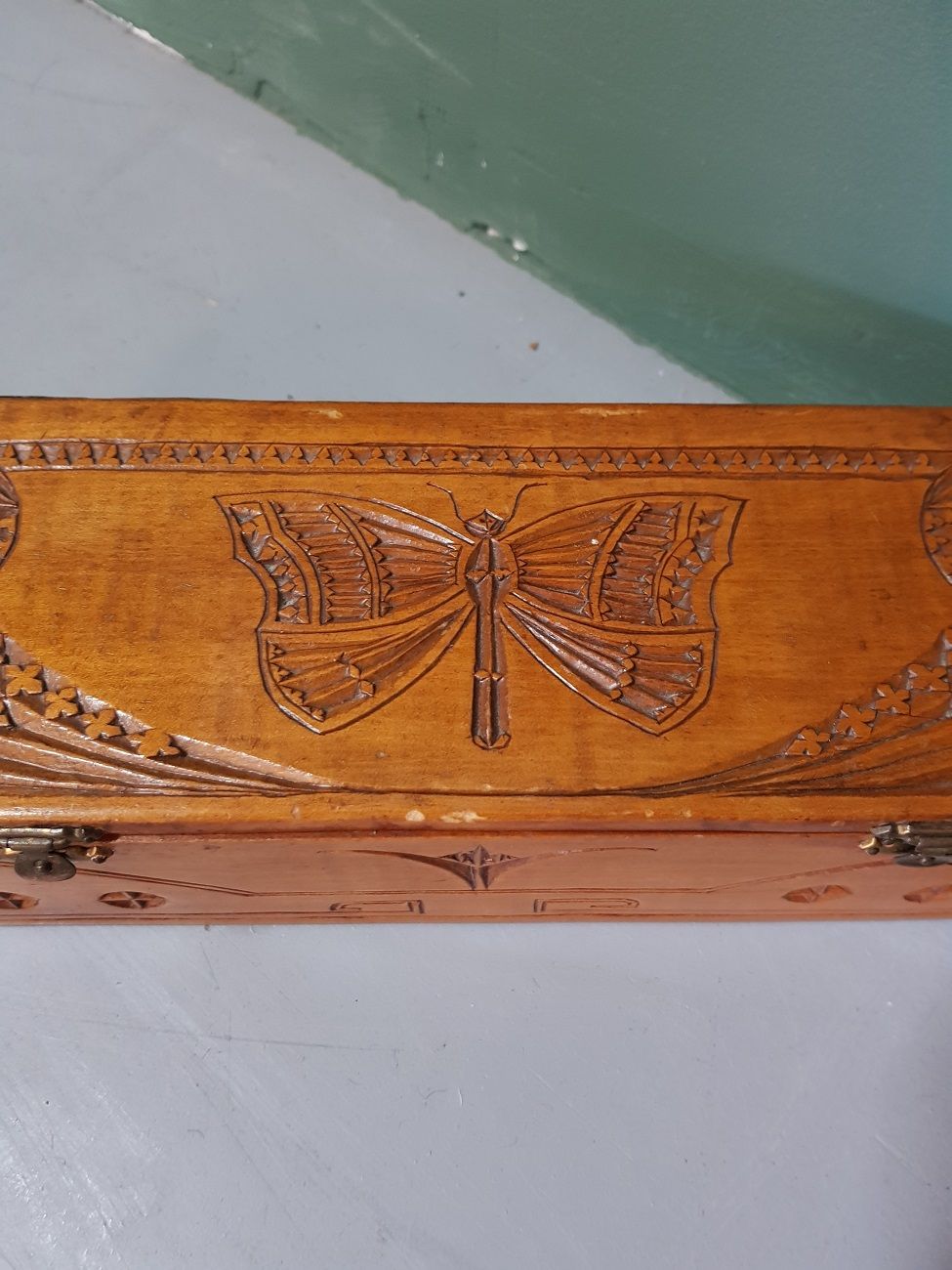 Early 20th Century Dutch Carved Wooden Jewelry Box