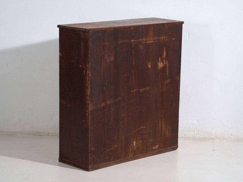Antique Japanese display cabinet with sliding glass doors – Taishō–Shōwa period (circa 1920–1950)