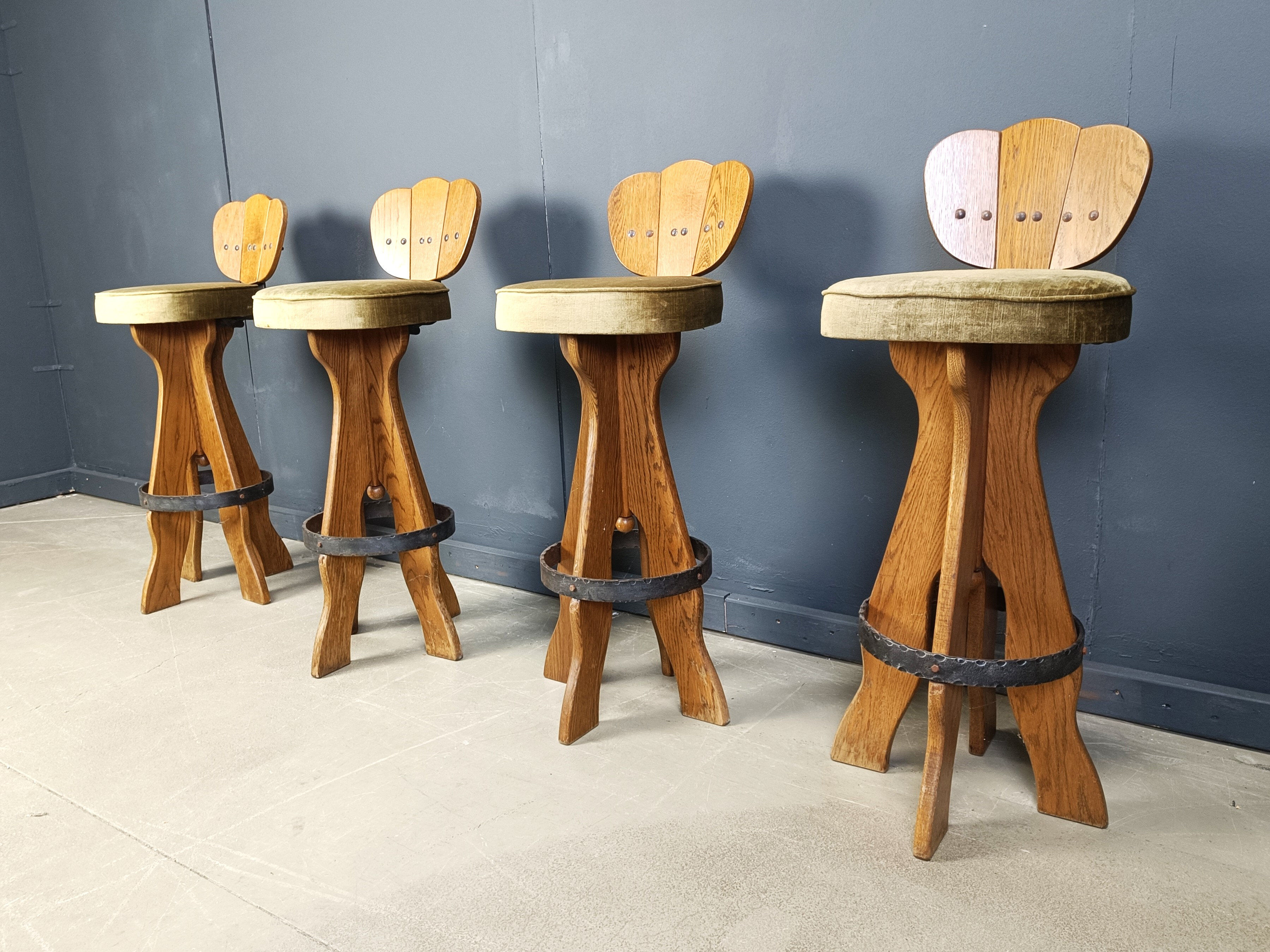 Set of 4 vintage brutalist bar stools, 1960s