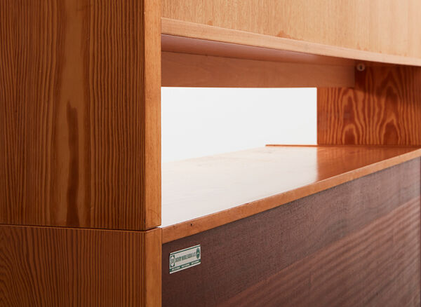 Buffet en pin par Skovby Danemark Années 1970