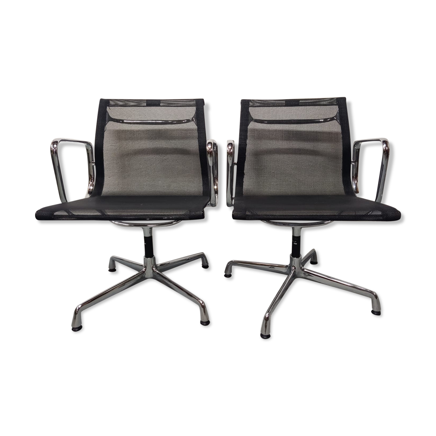 Armchair EA108 Charles & Rey Eames, Vitra