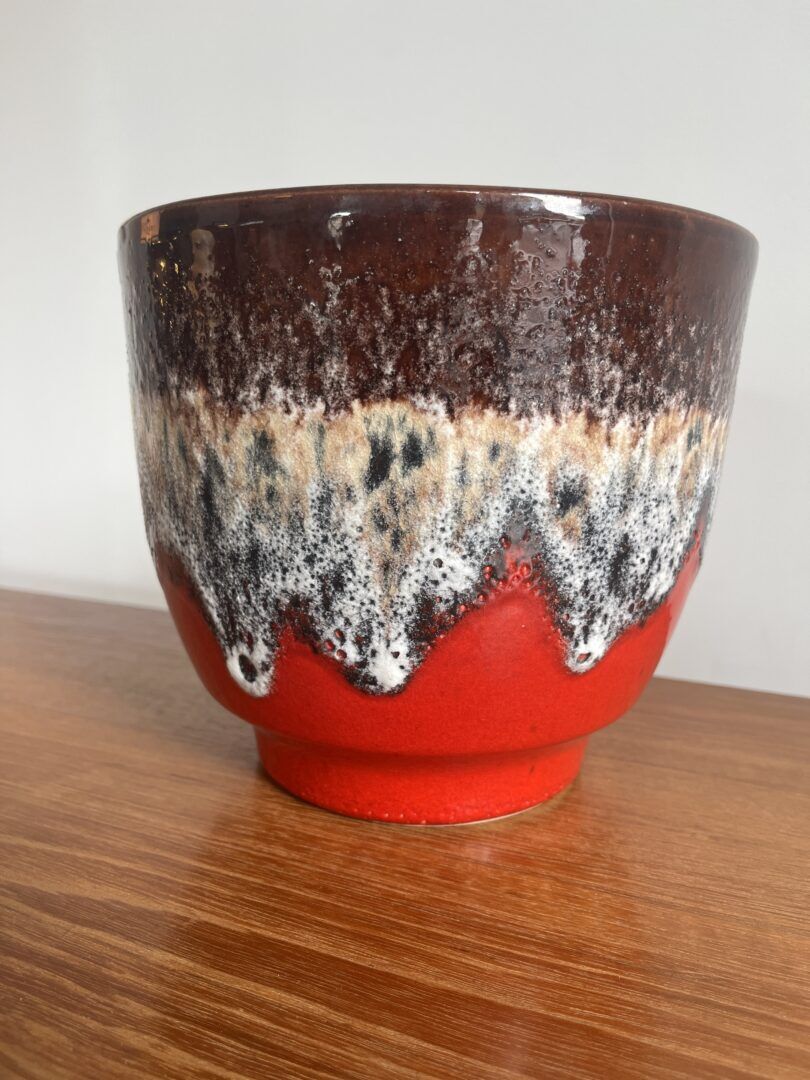 Fat lava flowerpot, West Germany – Bay Keramik