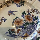 Service dish in Gien
