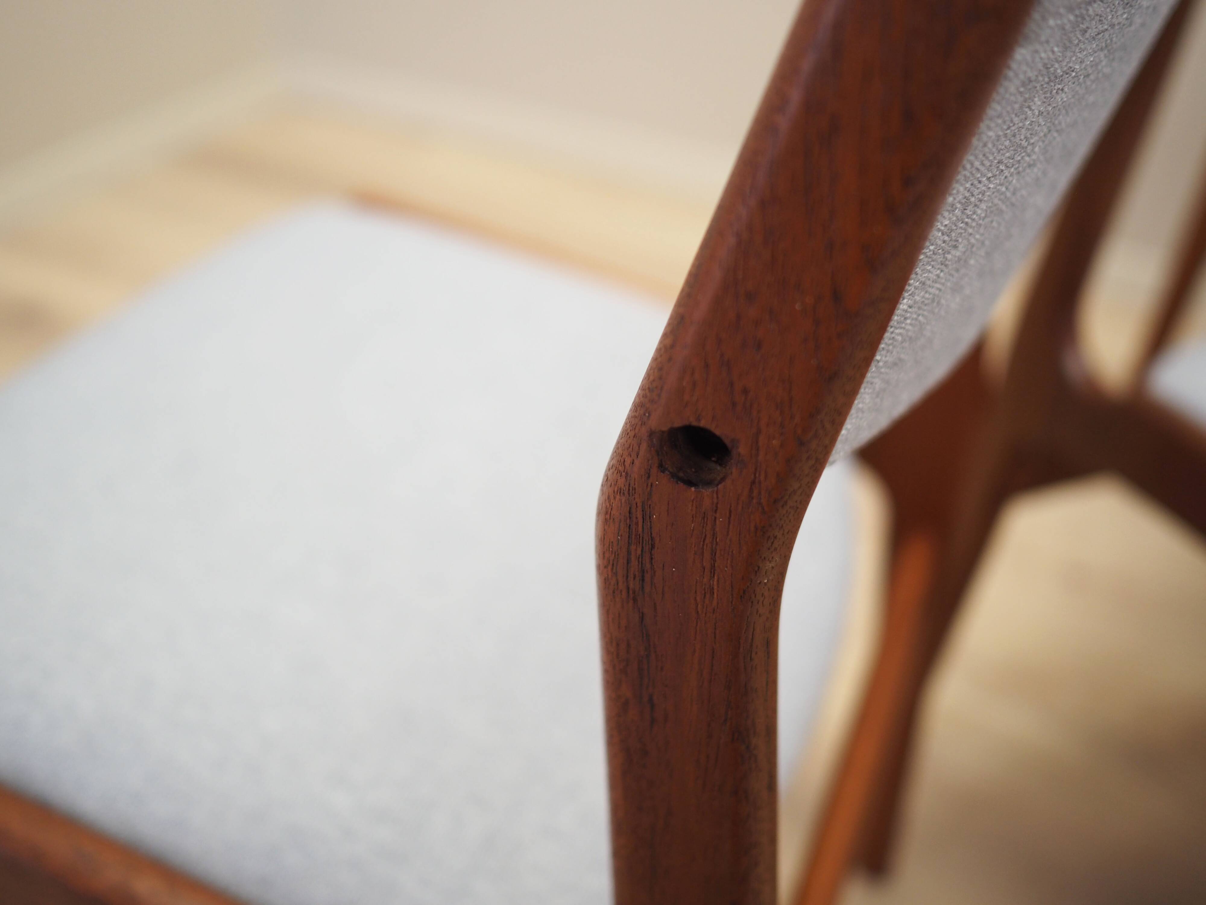 Ensemble de six chaises en teck, design danois, années 1970, fabrication : Nova