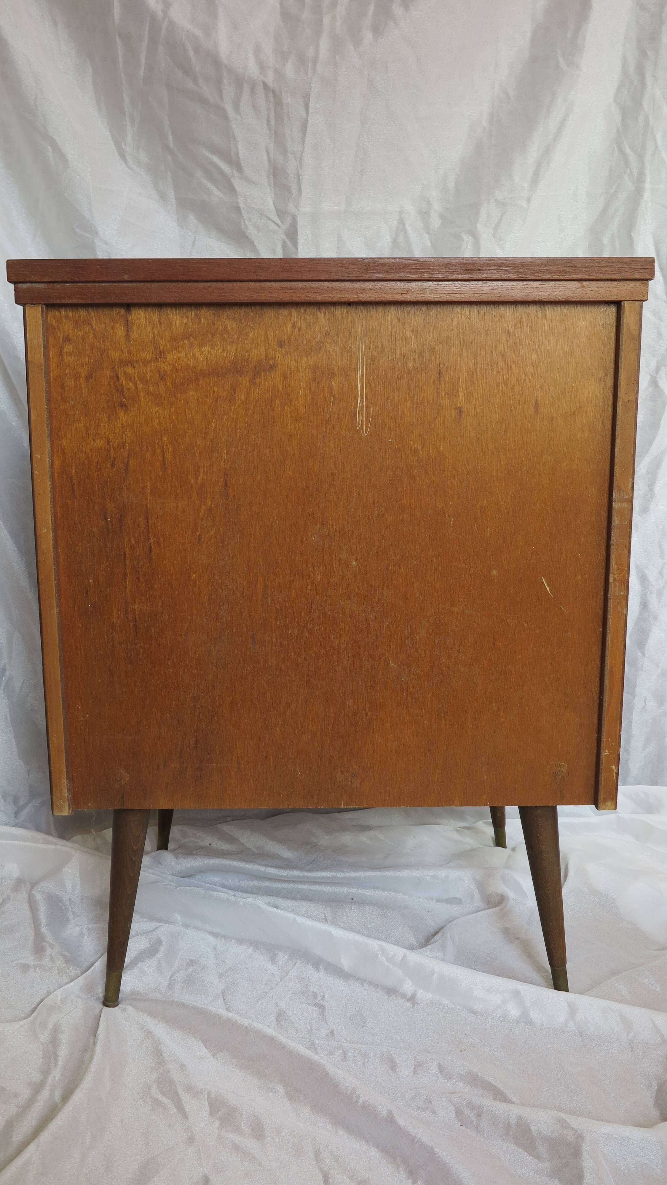 petit buffet 1 porte années 60