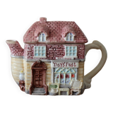 Vintage slip teapot Leonardo