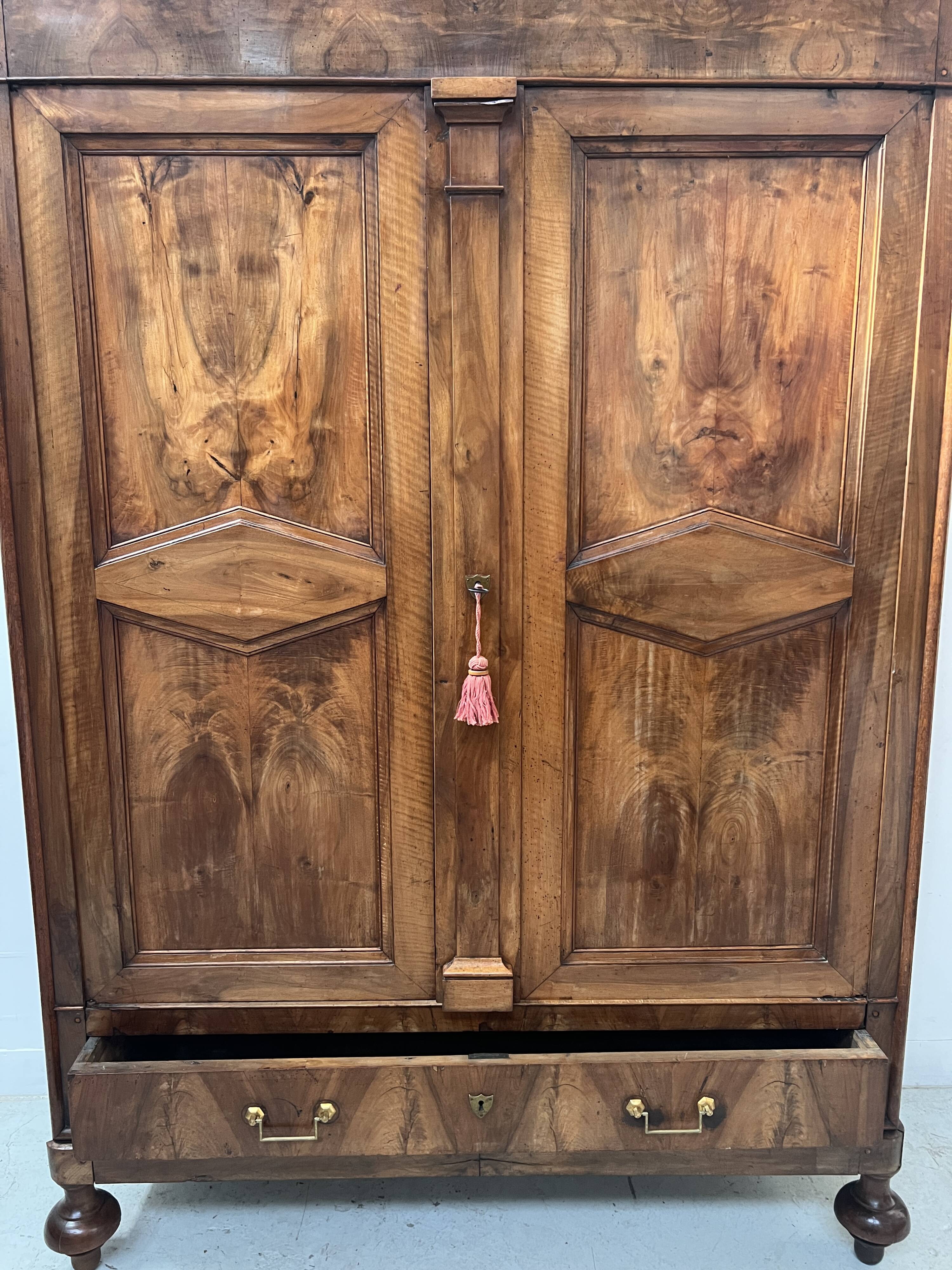 Napoleon III style wardrobe in solid walnut, 19th century