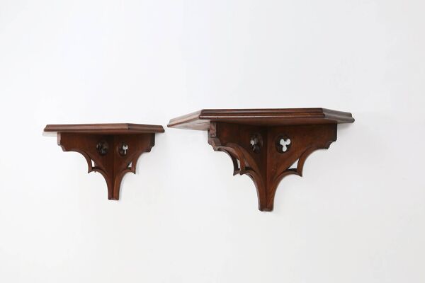 Paire de 2 consoles murales en chêne sculpté antiques, France vers 1850