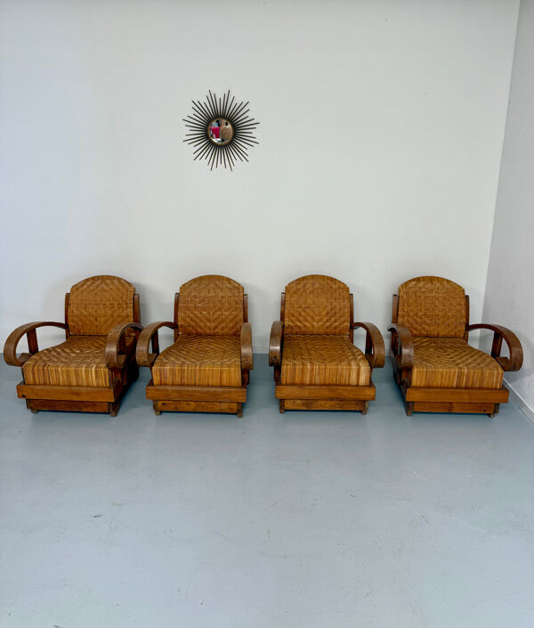 Lot de 4 fauteuils en rotin tissé style coloniale années 50