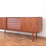 Trio de modèles de buffets Mid-Century en Teck par Nils Jonsson pour Hugo Troeds, Suède, 1960.