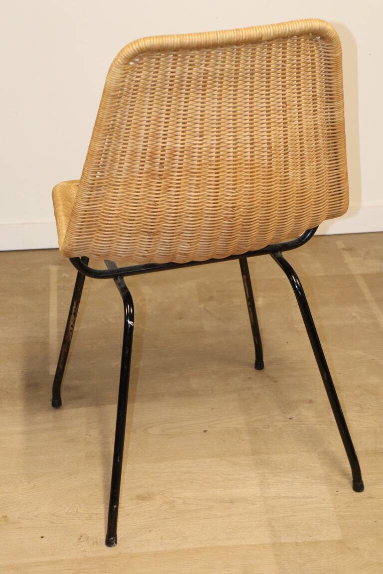 Vintage "Italia 100" model chair by Rotanhuis in woven wicker, 1950s
